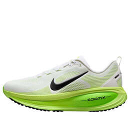 Nike: Зелёные кроссовки  Air Zoom