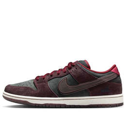 Nike: Красные кроссовки  SB Dunk Low