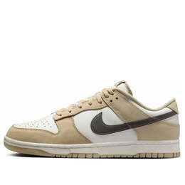 Nike: Коричневые кроссовки  Dunk Low