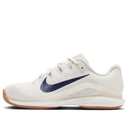 Nike: Бежевые кроссовки  Air Zoom