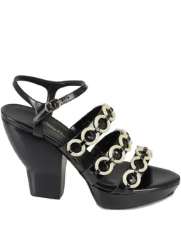3.1 Phillip Lim: Чёрные сандалии 