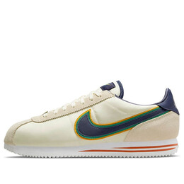 Nike: Белые кроссовки  Cortez