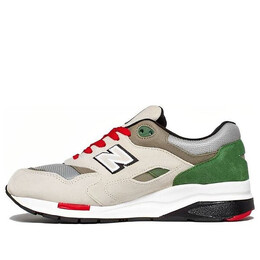 New Balance: Серые кроссовки 