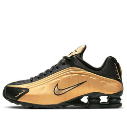 Nike: Чёрные кроссовки  Shox R4