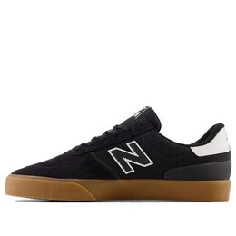 New Balance: Чёрные кроссовки  272