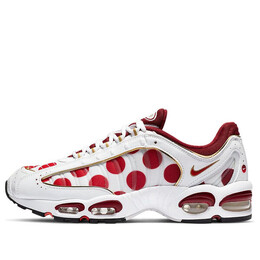 Nike: Белые кроссовки  Air Max Tailwind 4