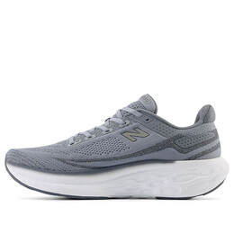 New Balance: Серые кроссовки 