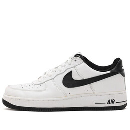 Nike: Белые кроссовки  Air Force 1
