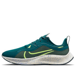 Nike: Зелёные кроссовки  Air Zoom Pegasus 37