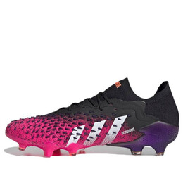 Adidas: Чёрные кроссовки  Predator