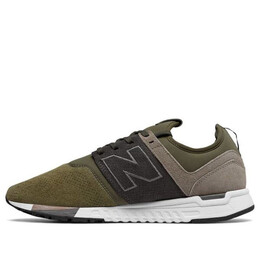 New Balance: Зелёные кроссовки 