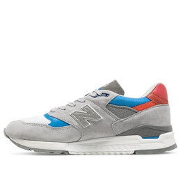 New Balance: Серые кроссовки 