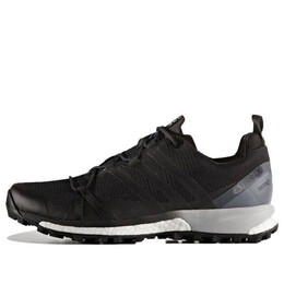 Adidas: Чёрные кроссовки  Terrex