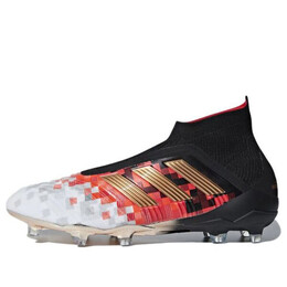 Adidas: Красные кроссовки  Predator
