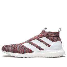 Adidas: Белые кроссовки  UltraBoost