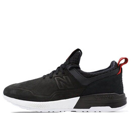 New Balance: Чёрные кроссовки 