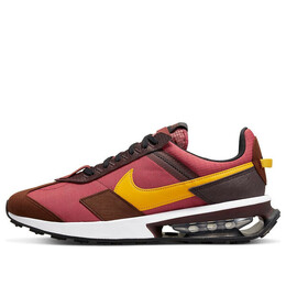 Nike: Красные кроссовки  Air Max Pre Day