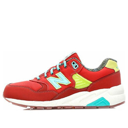New Balance: Красные кроссовки 