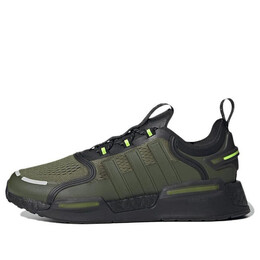 Adidas: Зелёные кроссовки  NMD