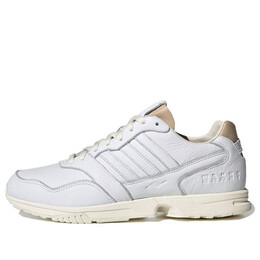 Adidas: Белые кроссовки  ZX-1000