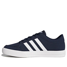 Adidas: Синие кроссовки 