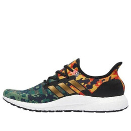 Adidas: Зелёные кроссовки 