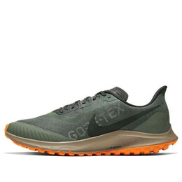 Nike: Зелёные кроссовки  Air Zoom Pegasus 36