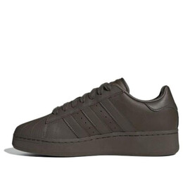 Adidas: Зелёные кроссовки  Superstar