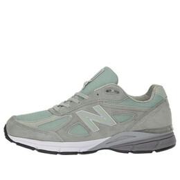 New Balance: Серые кроссовки 