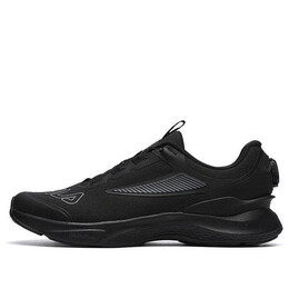Fila: Чёрные кроссовки 