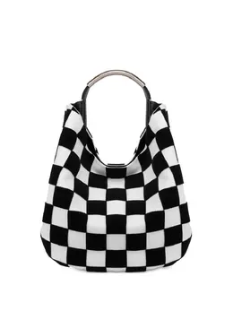 Moschino: Чёрная сумка 