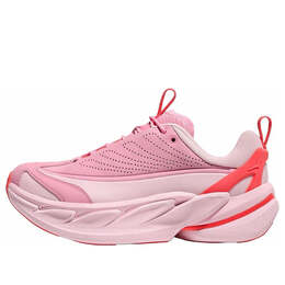 Hoka One One: Розовые кроссовки 