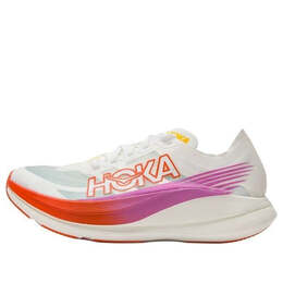 Hoka One One: Белые кроссовки 