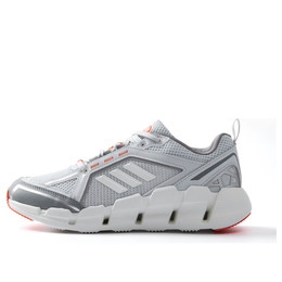Adidas: Серые кроссовки  Climacool