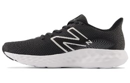 New Balance: Кроссовки 