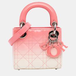 Dior: Розовая сумка 