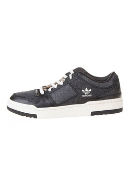 Adidas: Чёрные кроссовки 