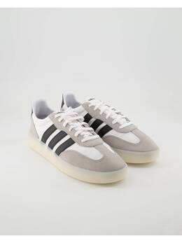 Adidas: Белые кроссовки 