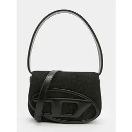 DIESEL: Чёрная сумка 