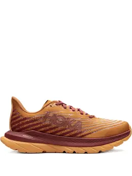 HOKA: Оранжевые кроссовки 