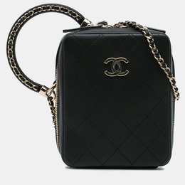 Chanel: Чёрная сумка 