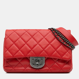 Chanel: Красная сумка 