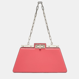 Fendi: Розовая сумка  Peekaboo