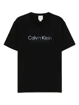 Calvin Klein: Футболка с принтом 