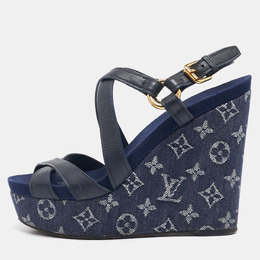 Louis Vuitton: Синие сандалии 
