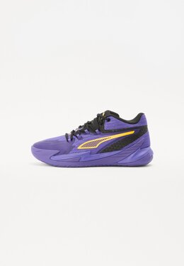 PUMA: Фиолетовые кроссовки 
