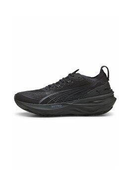 PUMA: Чёрные кроссовки 