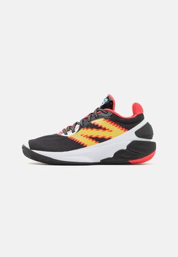 New Balance: Чёрные кроссовки  TWO WXY