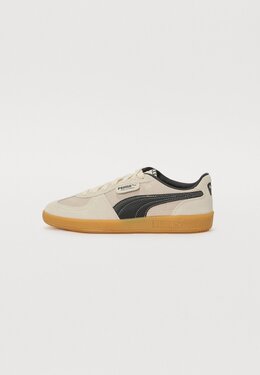 PUMA: Бежевые кроссовки 
