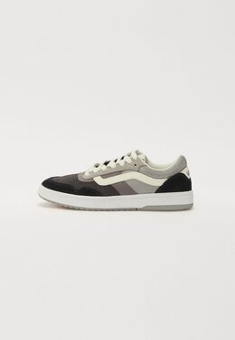 Vans: Серые кроссовки 